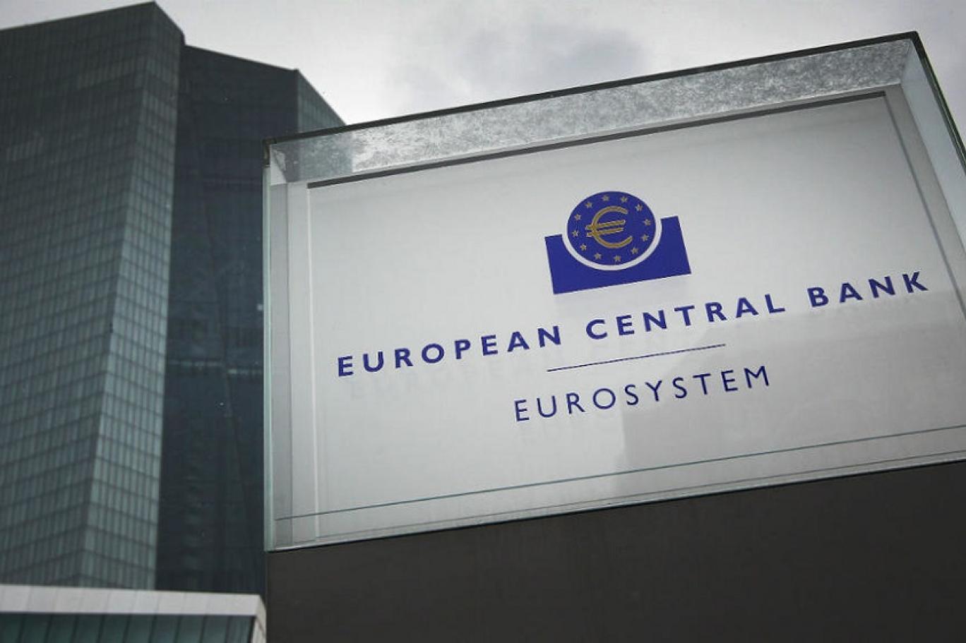 المركزي الأوروبي يواجه معضلة توسع تفشي الوباء ونسبة تضخم ضئيلة