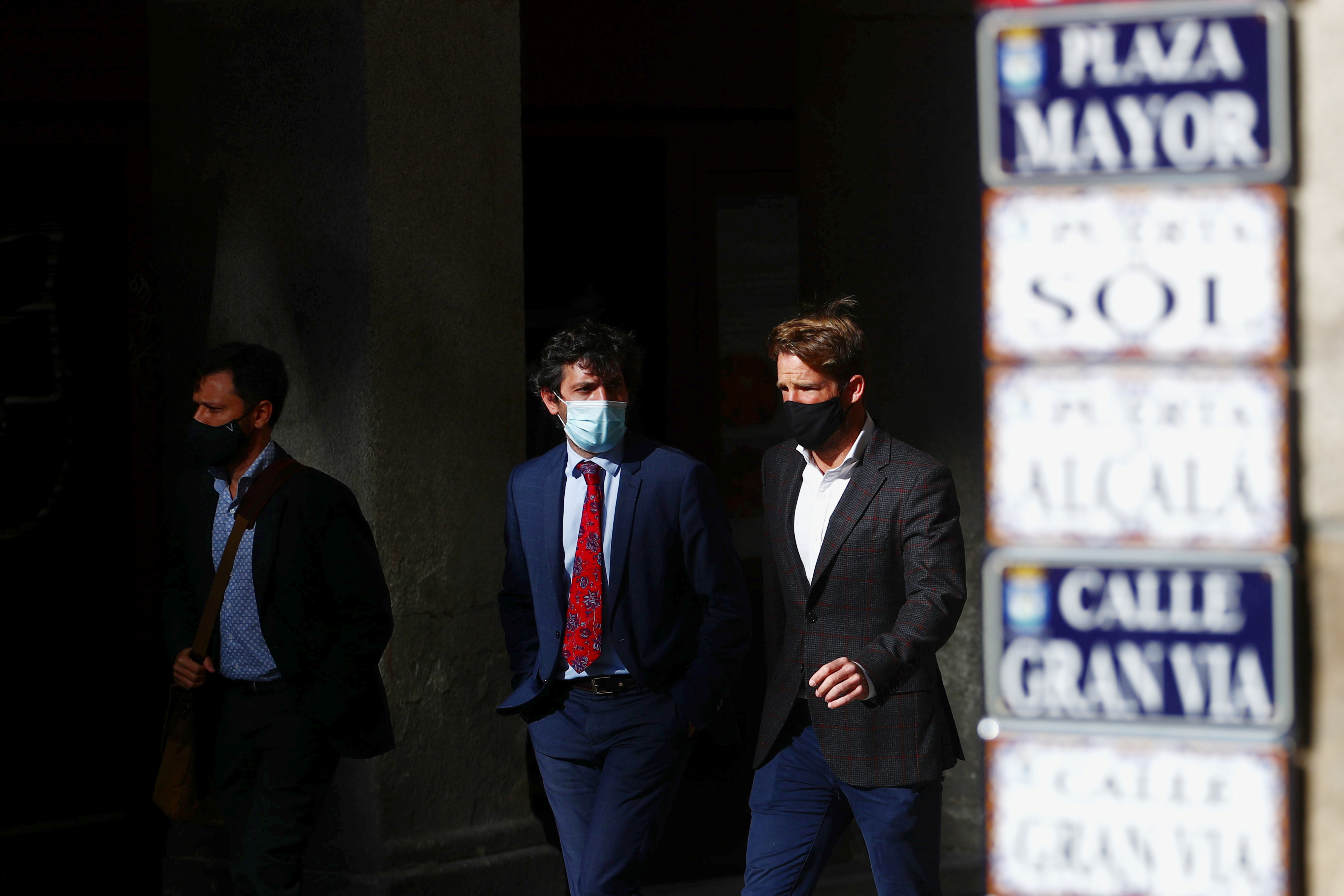 العاصمة الإسبانية أسوأ بؤر تفشي كورونا في أوروبا تفرض إجراءات عزل جديدة