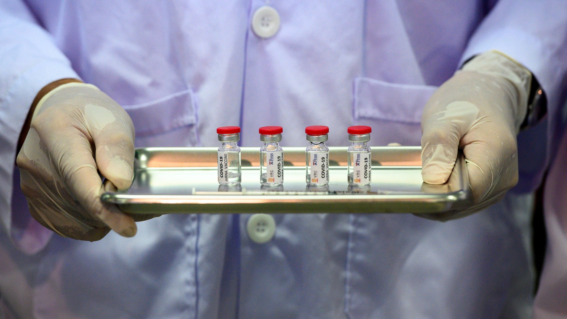 خوفا على سلامة المشاركين .. إيقاف تجارب عقار أمريكي ضد كورونا