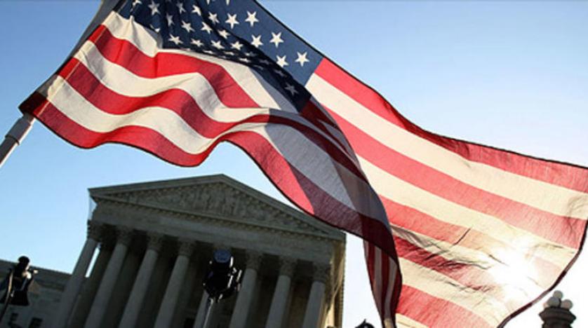 الاكتتاب في سندات الخزانة الثلاثية الأمريكية في حدود المتوسط 