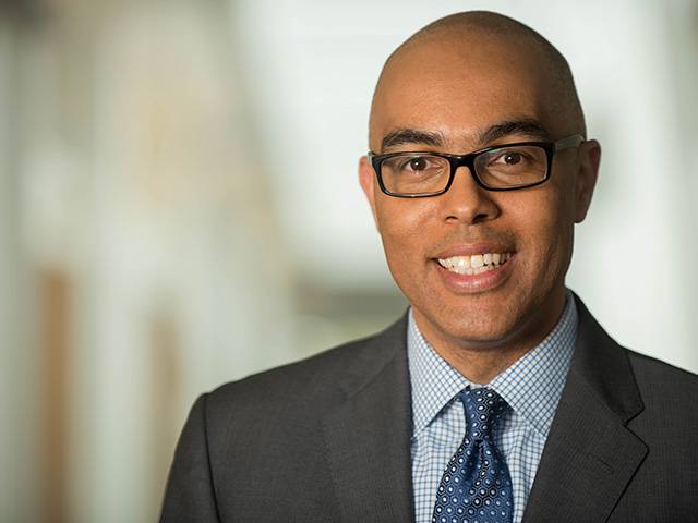 ماذا يخبئ 2021؟ .. صناع المال يجيبون عن سؤال المليار دولار