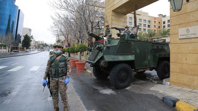 الأردن يلغي حظر التجول أيام الجمعة بعد إنخفاض إصابات كورونا