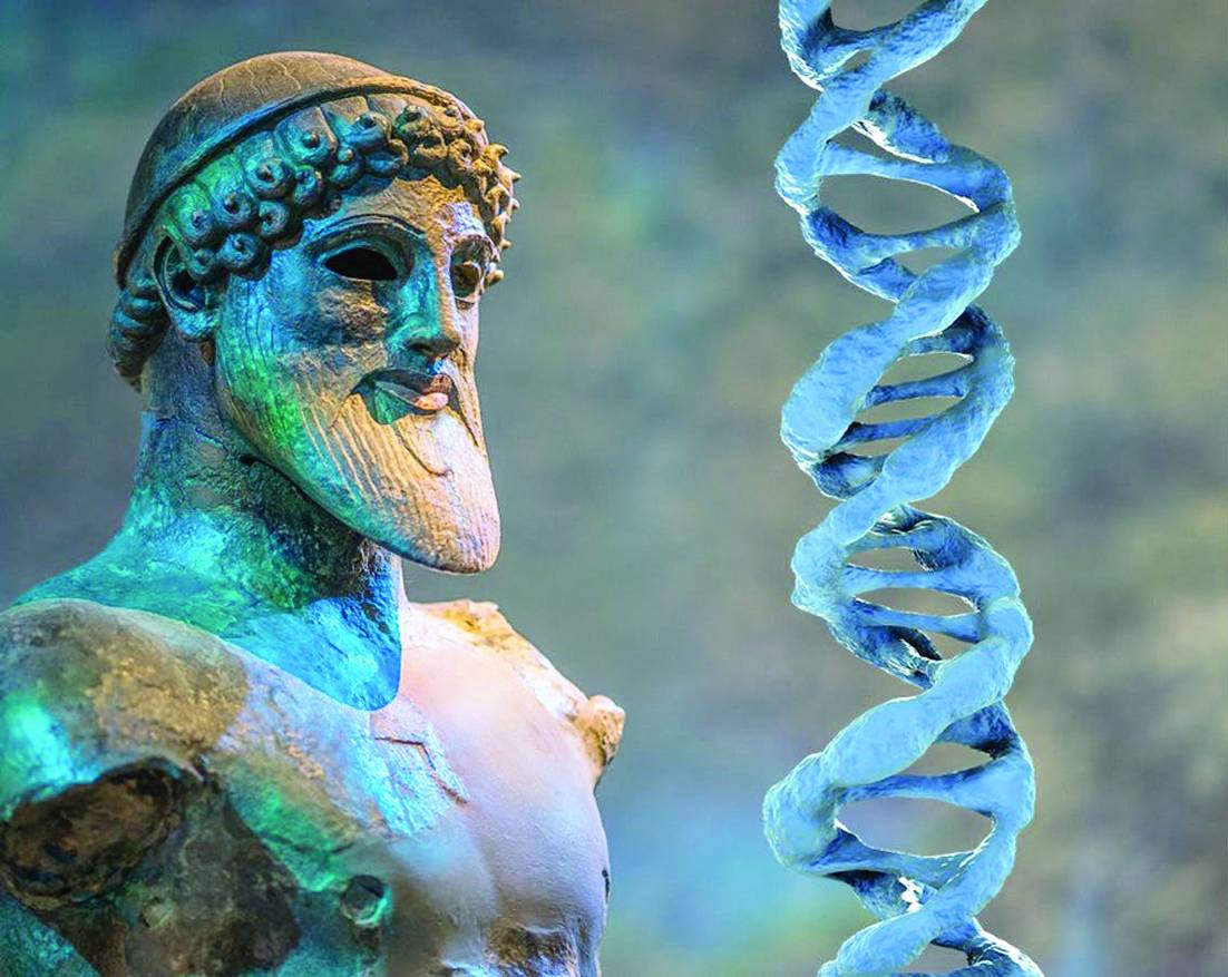 "لا شيء أيسر من خداع النفس، فما يرغب فيه كل إنسان فهو أيضا يعتقد أنه حق".