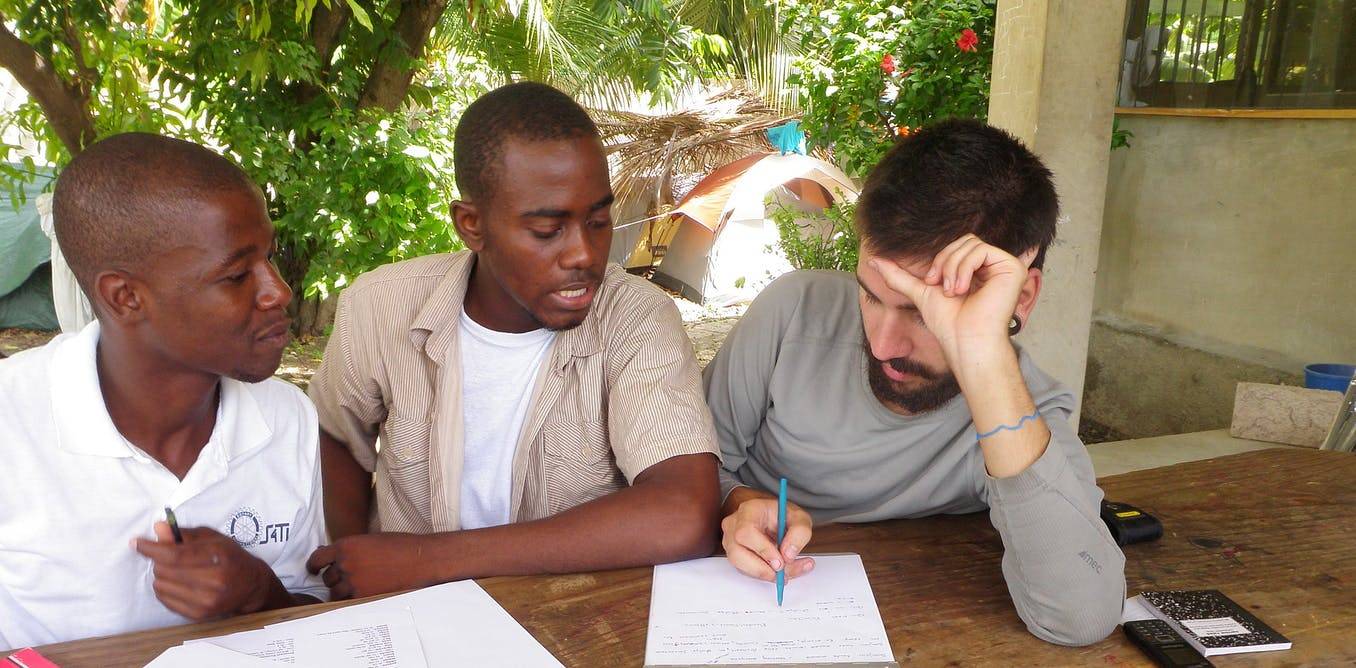 تفاوت ملحوظ بين متوسط عمر السكان أقل من 20 عاما، وحكم قادة افريقيا الذين تزيد أعمارهم عن 60 عاما.