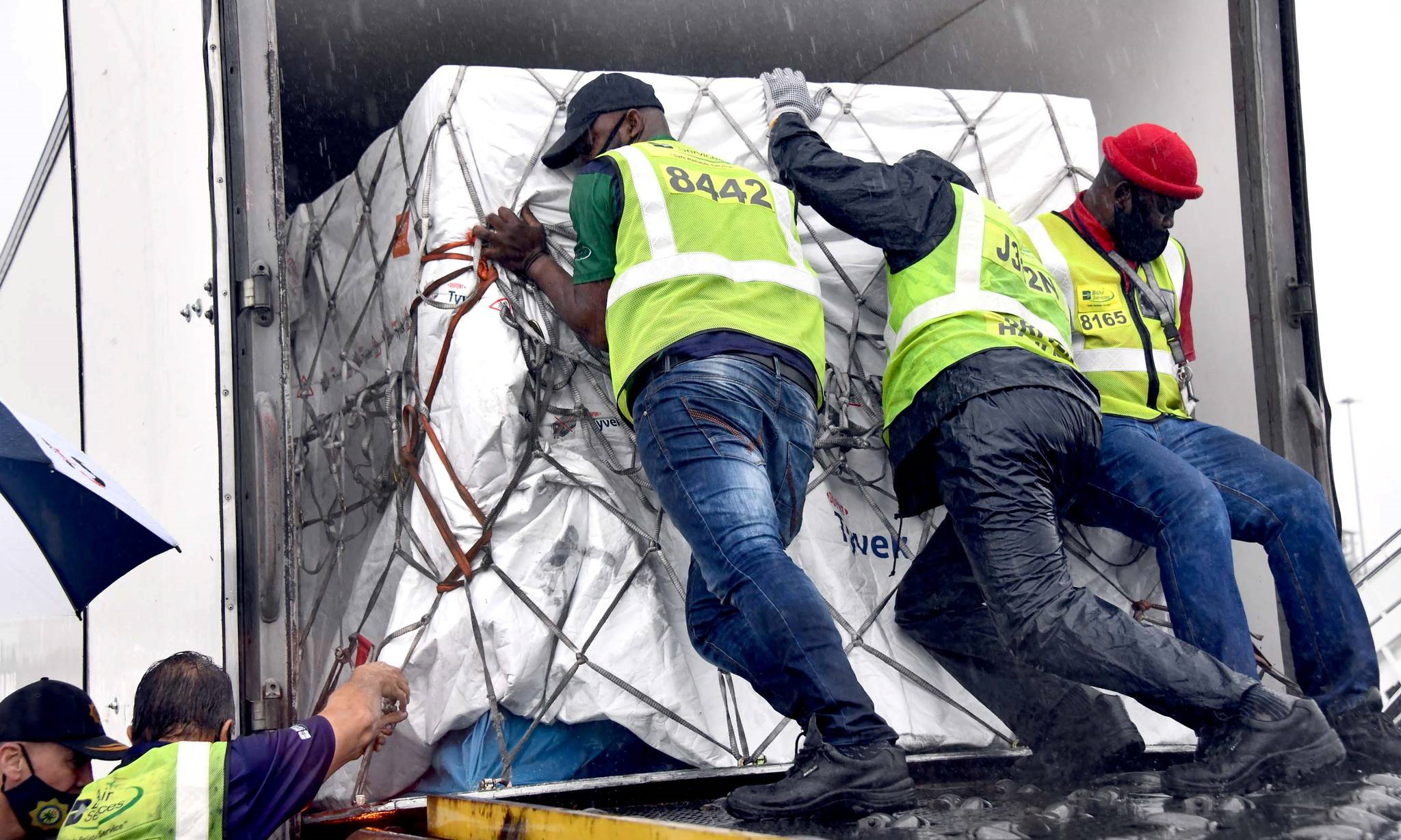 نيجيريا تتسلم الدفعة الأولى من لقاح كورونا