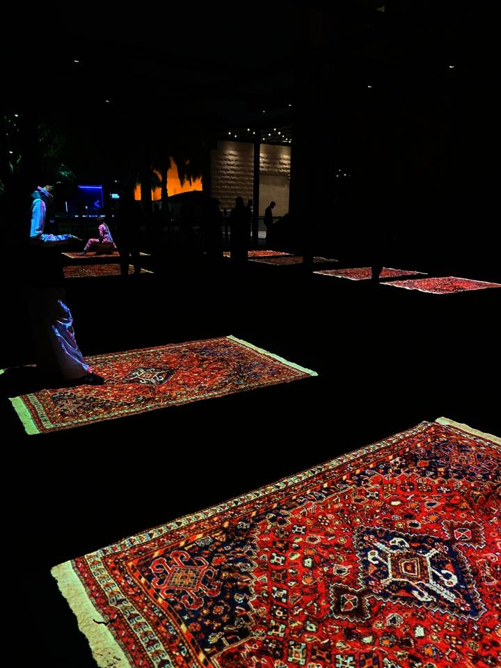 تنوعت أعمال الفناننين السعوديين التي تضم جميع أشكال فنون الضوء.