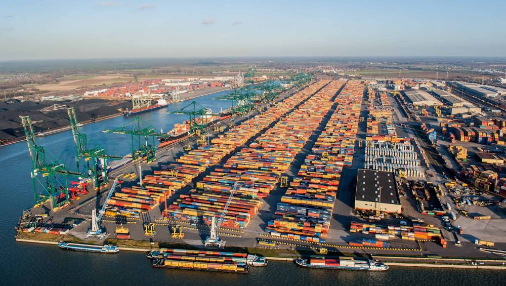 معرض الفن الأوروبي يصحب زواره في رحلة مع عظماء الرسم