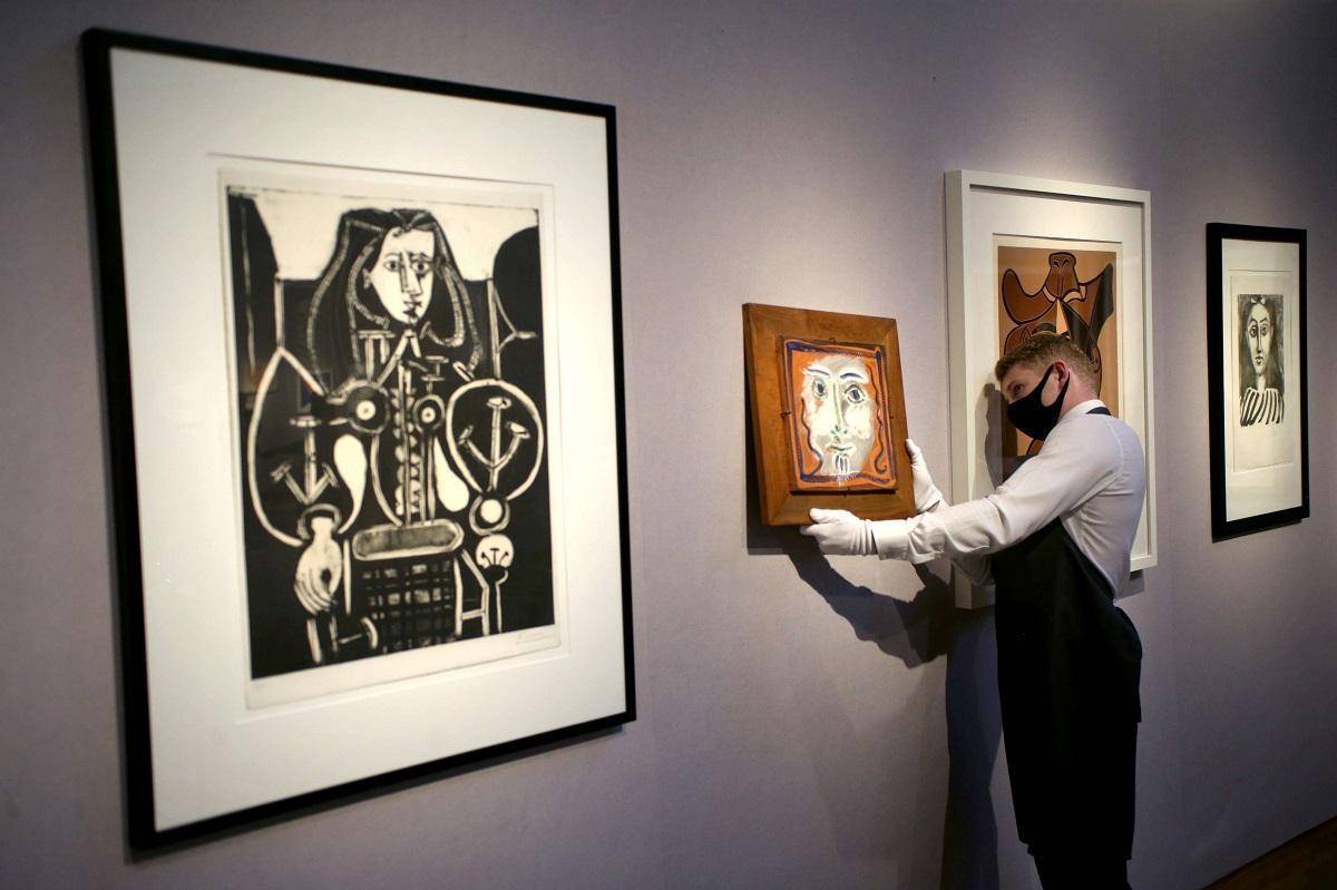 نجاح المزادات الافتراضية حد من خسائر المعارض الفنية.