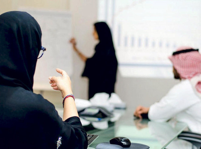 الموارد البشرية : دوام القطاع الخاص خلال شهر رمضان 6 ساعات يوميا