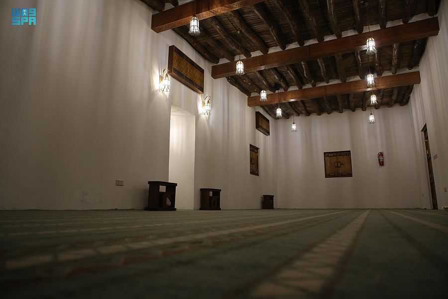 ضمن مشروع تطوير المساجد التاريخية .. مسجد العيساوية في الجوف