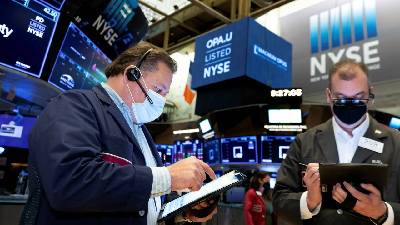 الضربة التي لحقت بأسهم النمو الأعلى قيمة لا يعني نهاية حتمية لانتعاش سوق الأسهم.