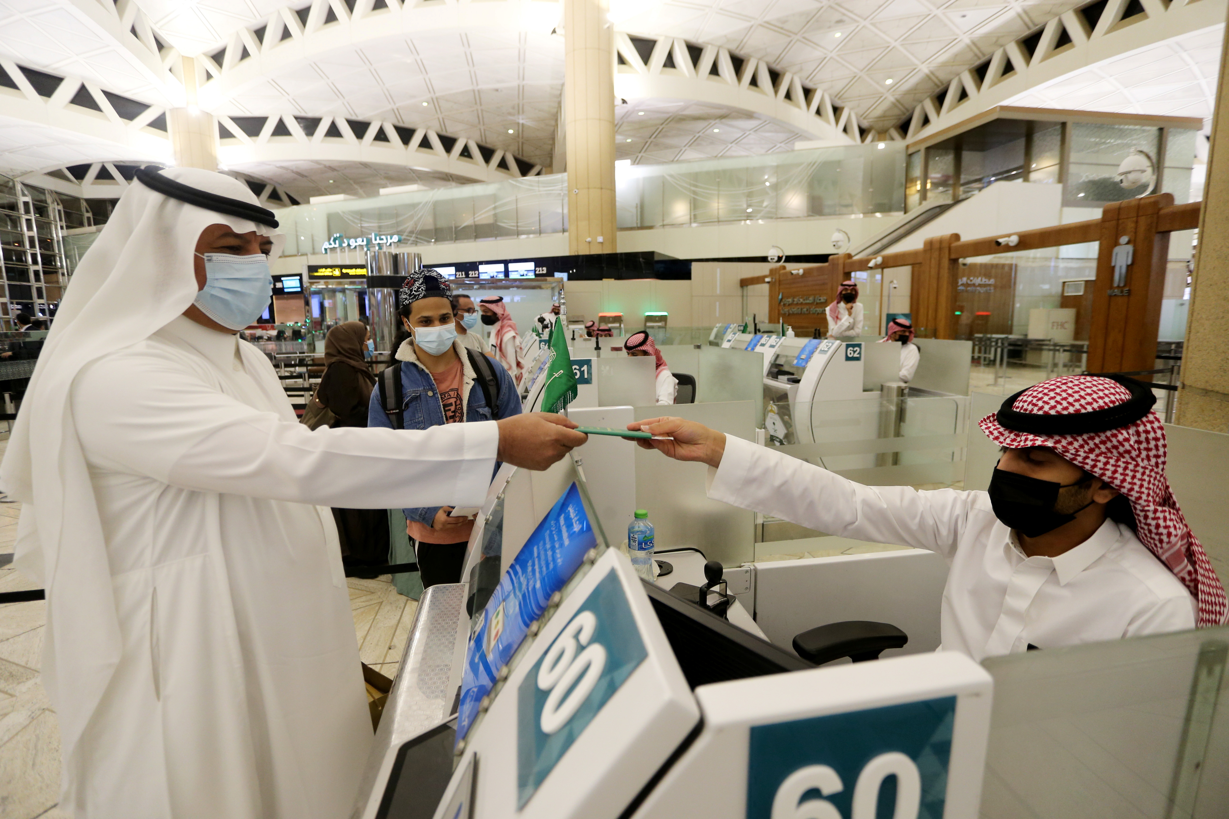 شعور رائع في مطارات السعودية بعد فتح المجال للسفر