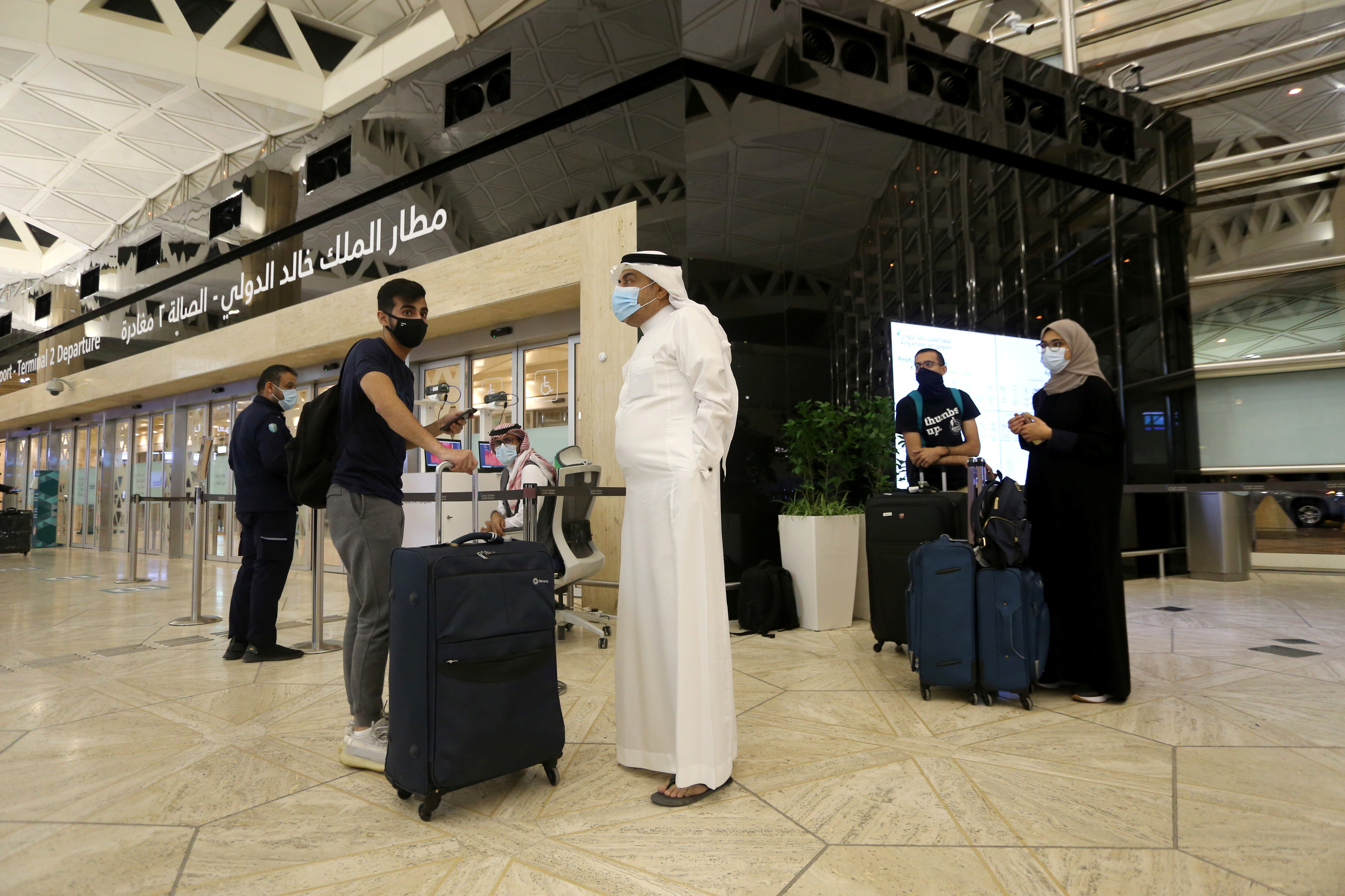 شعور رائع في مطارات السعودية بعد فتح المجال للسفر