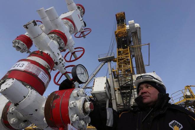 إنتاج النفط الروسي مرشح للارتفاع إلى 560 مليون طن في عام 2024.