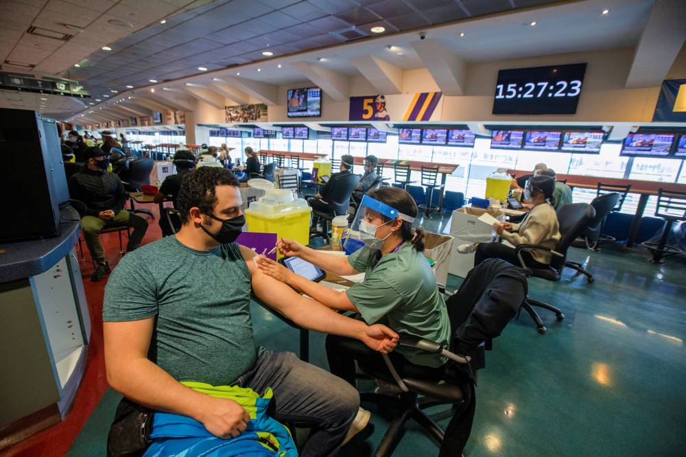 أمريكا تبيع 10 ملايين برميل من الاحتياطي الاستراتيجي