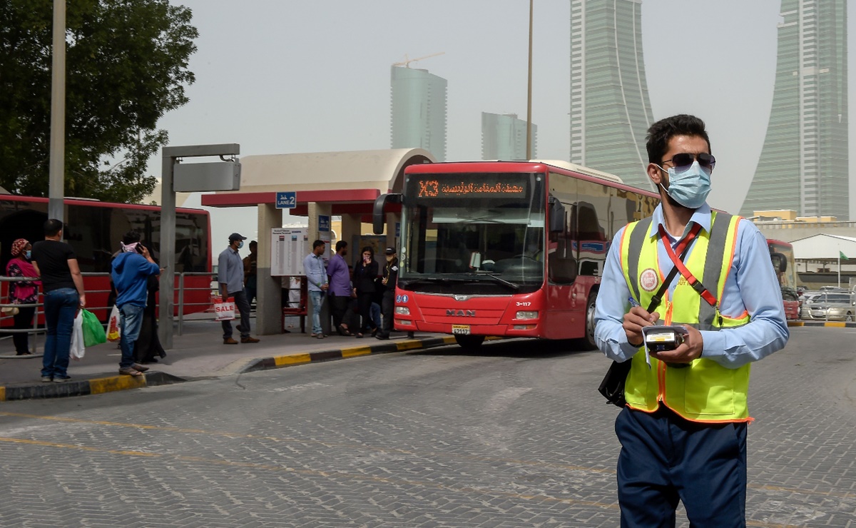 البحرين : إلغاء فحص كورونا على مواطني دول الخليج المطعمين
