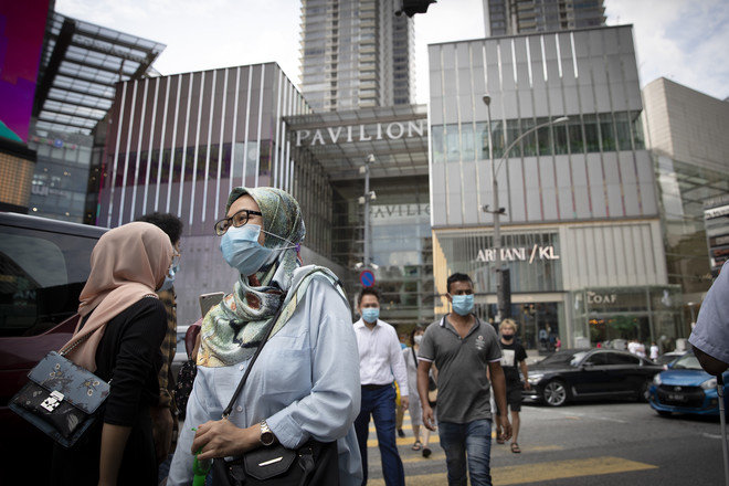 ماليزيا تمدد الإغلاق العام أسبوعين لمواجهة ارتفاع إصابات كورونا