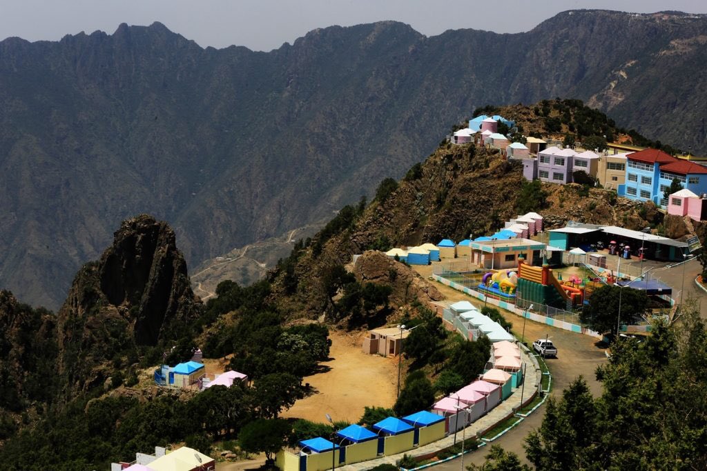 القيصومة الأكثر حرارة في المملكة اليوم .. والسودة الأقل