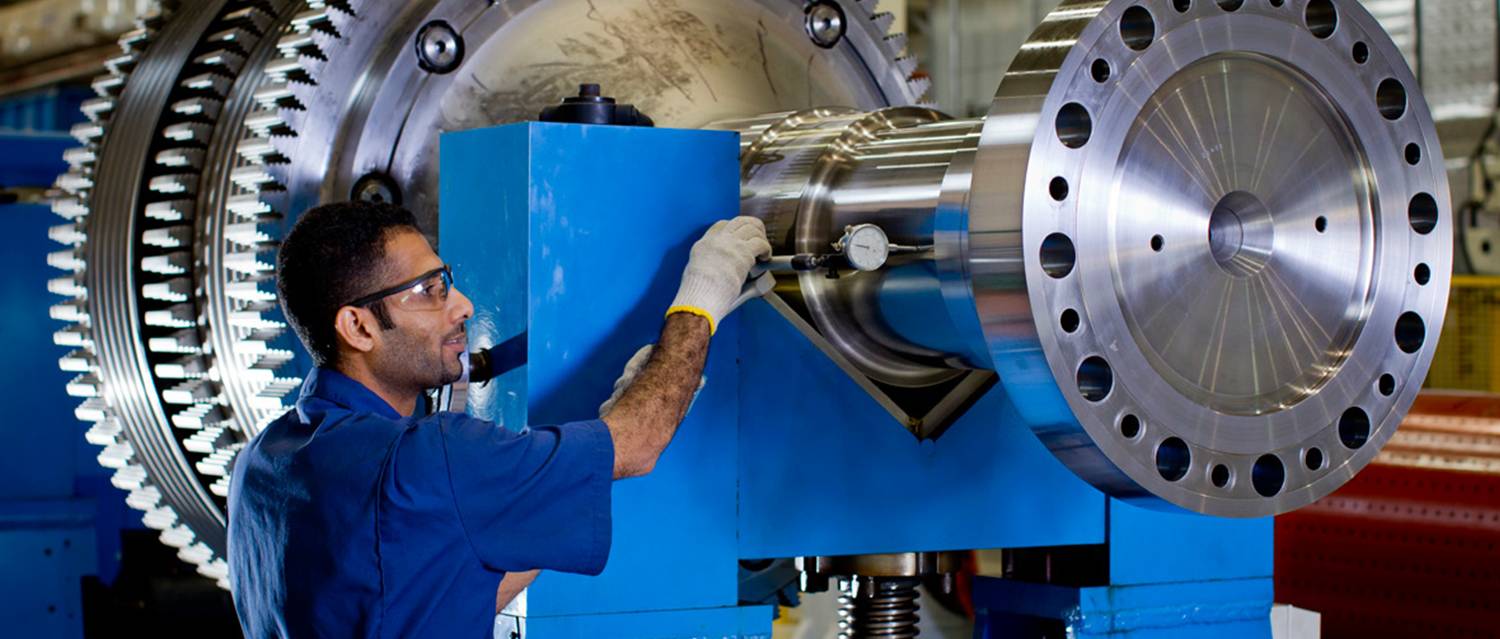 يتجه الاتحاد الأوروبي لتنفيذ مشاريع تنموية اقتصادية مشتركة في السعودية .