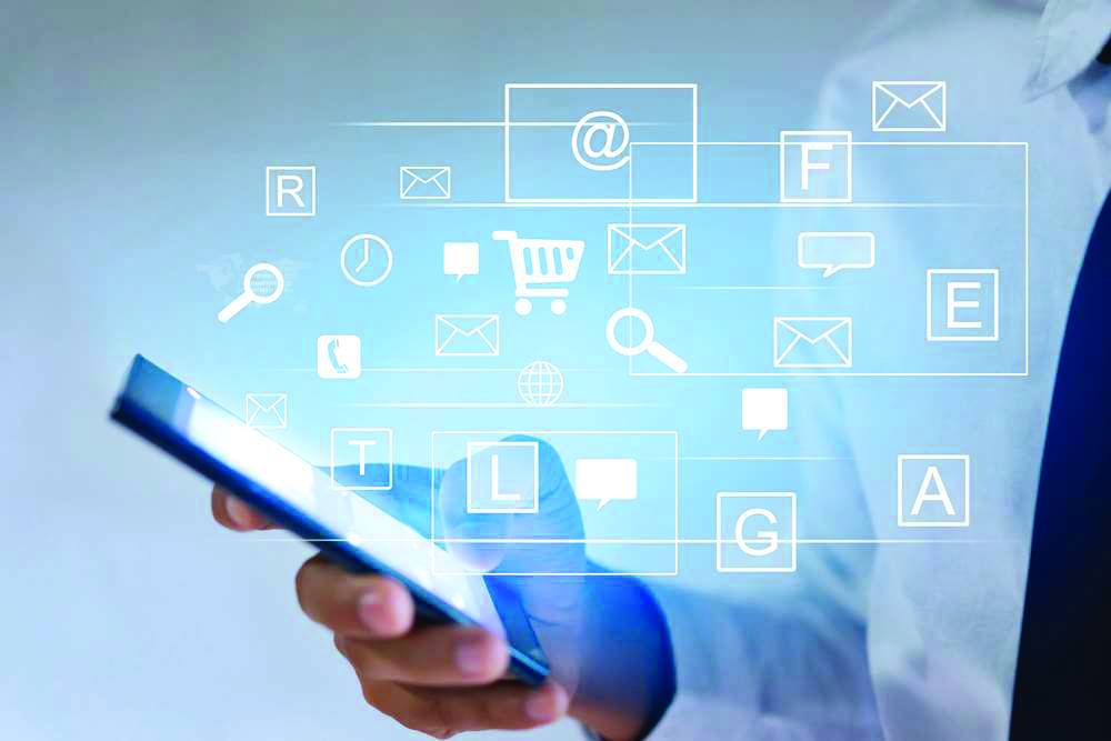 جائحة كورونا تغير عادات التسوق الإلكتروني لدى المستخدمين في المملكة.