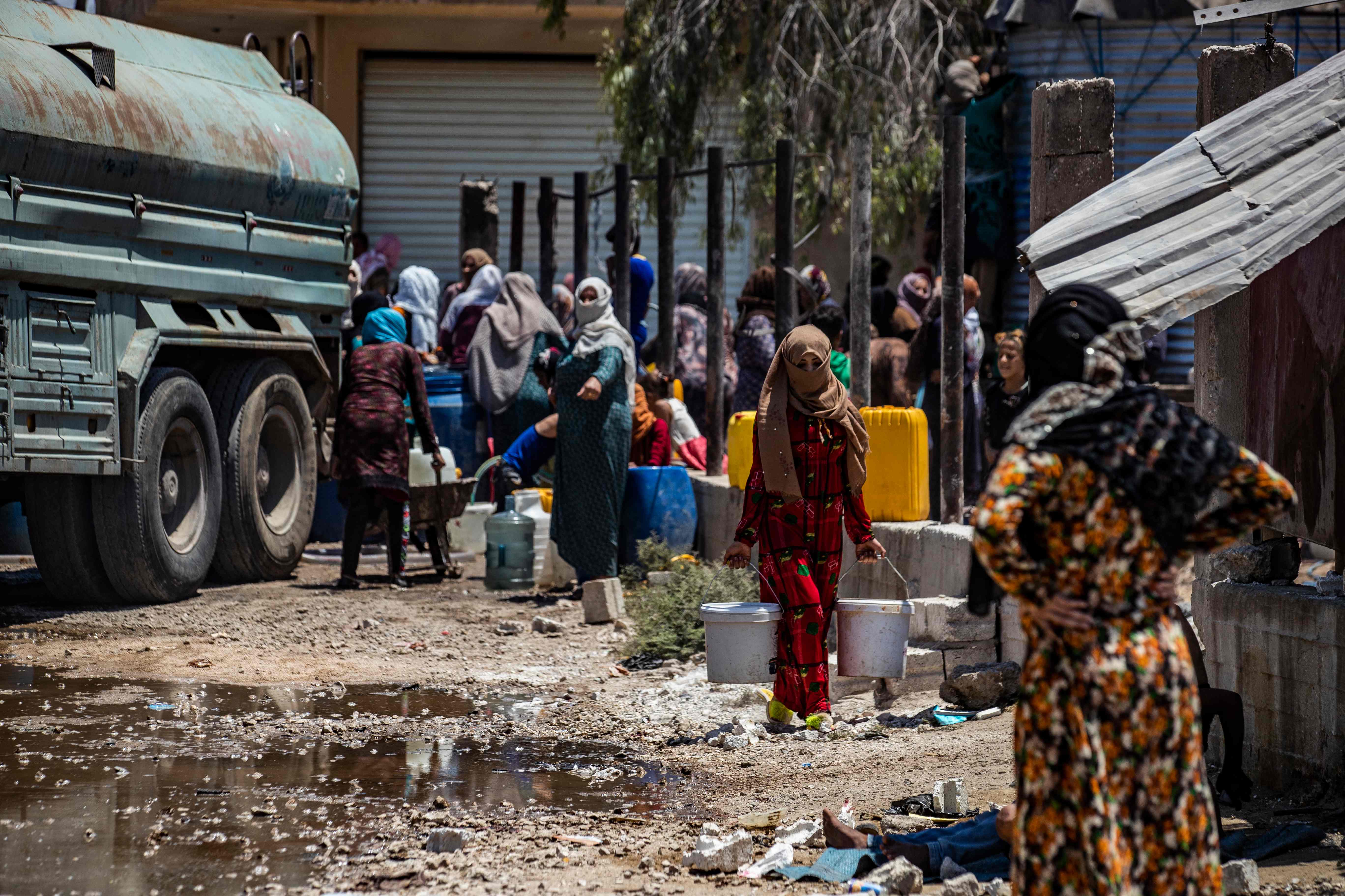 تزايد معاناة سكان الحسكة في سوريا مع استمرار انقطاع المياه عن أكثر من 460 ألف شخص 