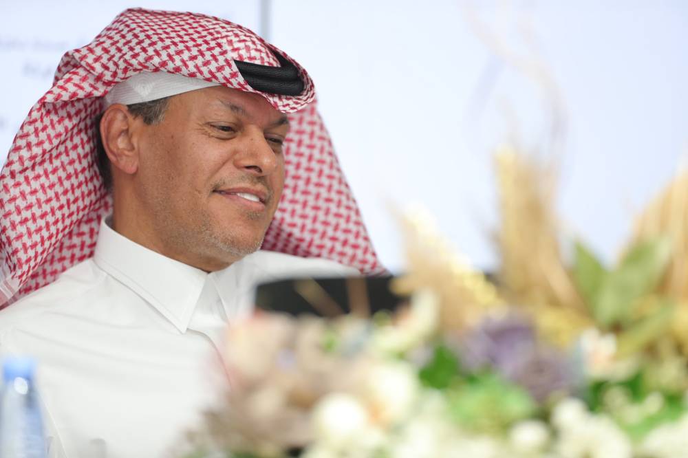 الاسهم اليابانية تنخفض 0.18% في بداية التعامل بطوكيو