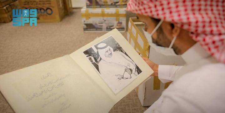 تتضمن المكتبة الأميرية الخاصة أكثر من 2500 عنوان. "واس"