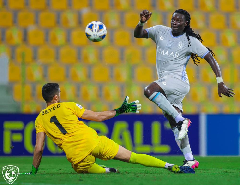 ترمب يطلق معركة تجارية ضد الأوروبيين .. رسوم جمركية على السيارات مقابل ضرائب الإنترنت