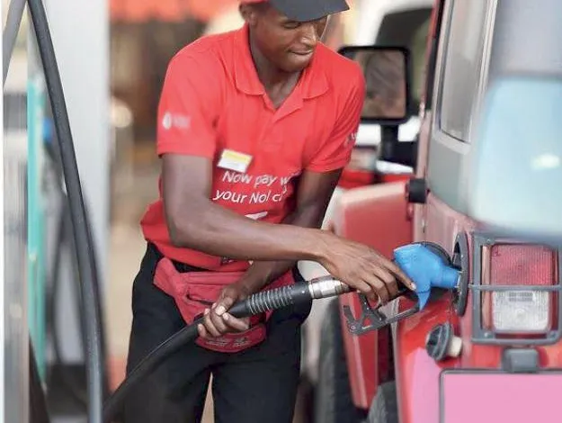 كينيا ترفع أسعار البنزين إلى أعلى مستوى خلال 10 أعوام 