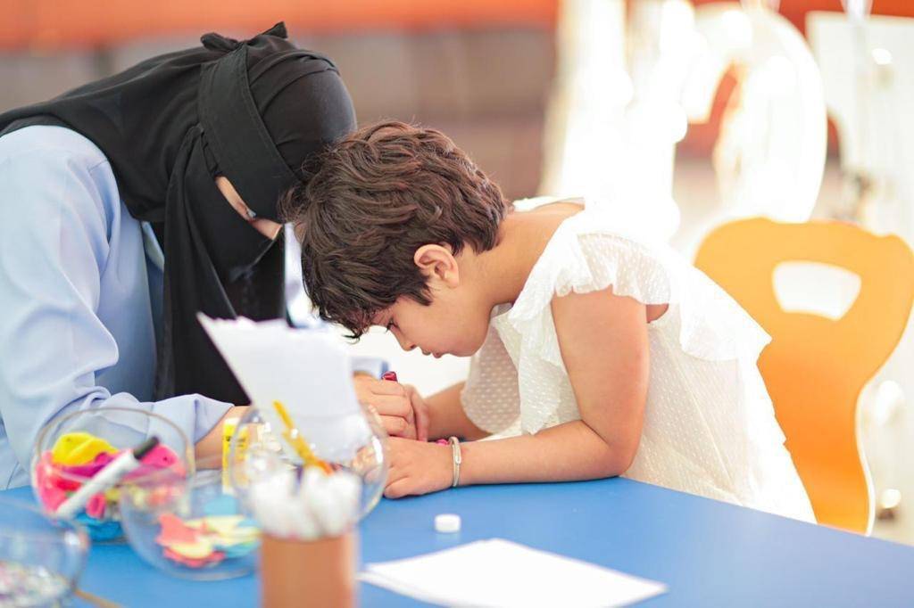 برامج موائمة تعليمية لطلاب "طيف التوحد".