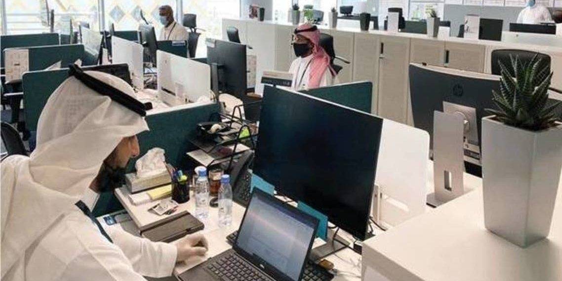 يتوقع أن يبلغ حجم سوق تقنية المعلومات 100 مليار ريال بحلول 2025.