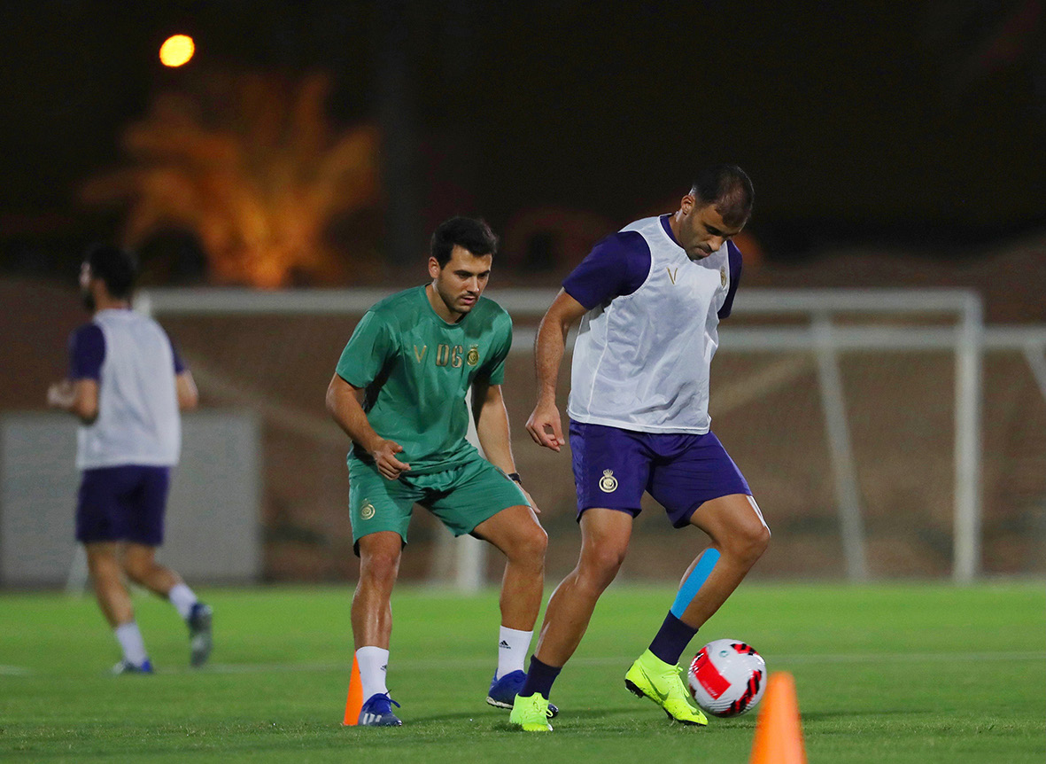 حمد الله يعتذر .. و«اليد الواحدة» تعيد النصر