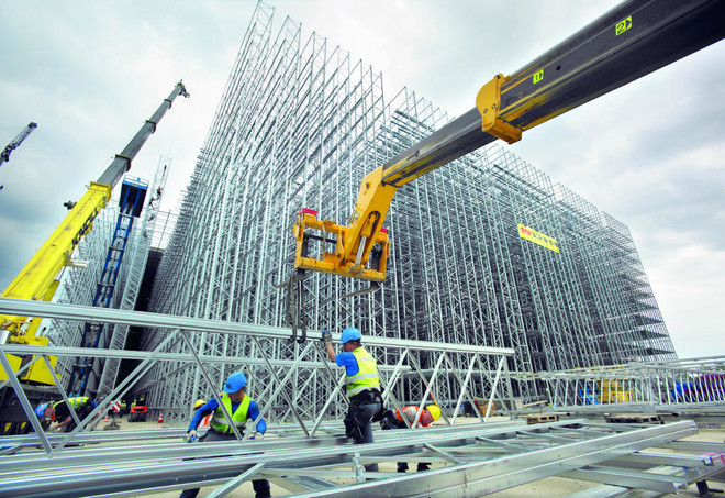 نظام تنصيف المقاولين .. عقوبات بإلغاء التصنيف أو المنع من التجديد 5 أعوام