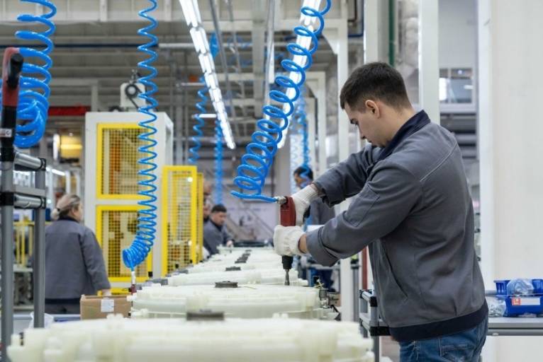 محام فرنسي: اليابان تقاعست عن ترتيب محاكمة عادلة لغصن