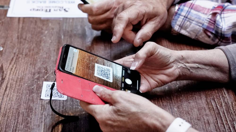 ركز أرباب العمل على استخدام الأتمتة من أجل تسريع عمل مراكز التوزيع وعمليات سلاسل التوريد.