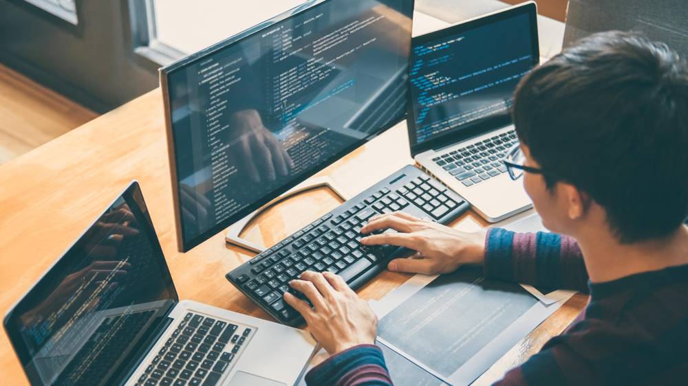 بريطانيا تضع خطط تجارة لمرحلة ما بعد بريكست