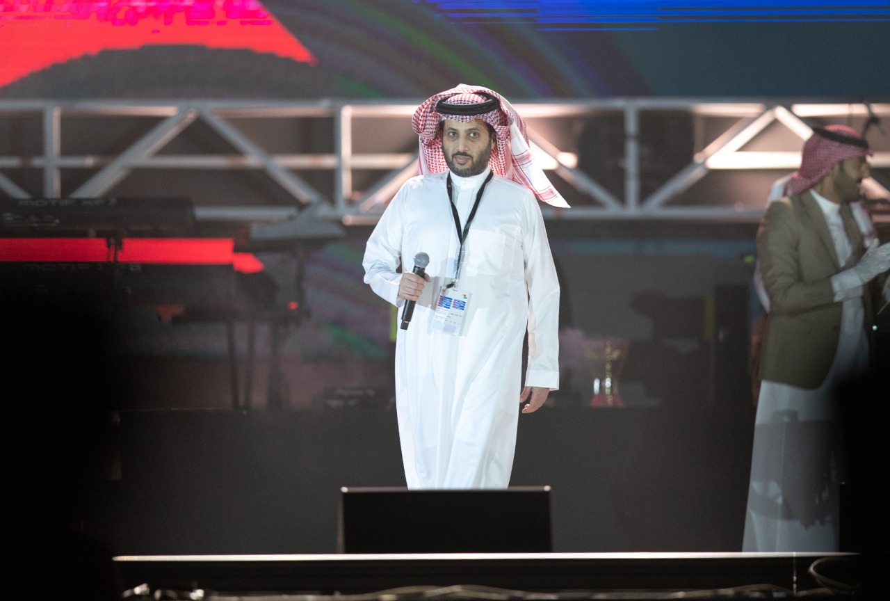 موسم الرياض..750 ألف شخص يحضرون ليلة من الخيال 