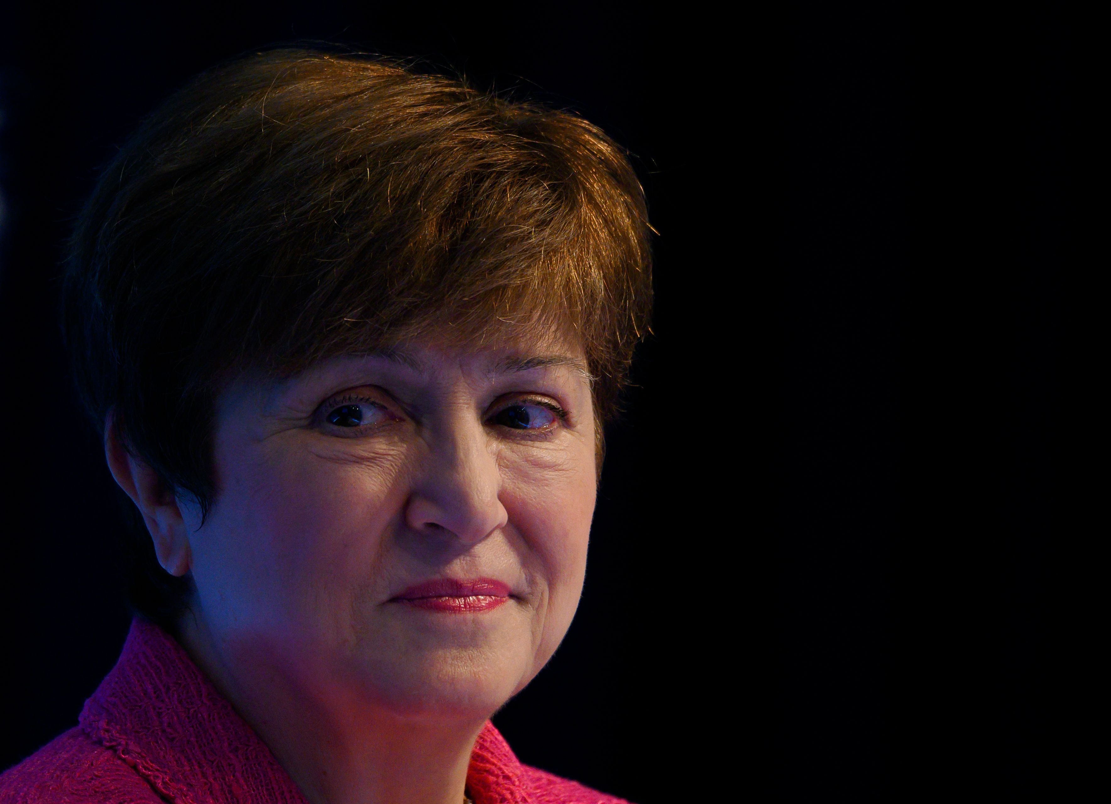 قريبا جدا .. صندوق النقد يحسم مسألة بقاء جورجيفا في منصبها