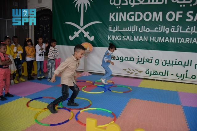 مركز الملك سلمان للإغاثة يواصل تنفيذ مشروع تعزيز تمكين الأيتام اليمنيين وتعزيز صمودهم