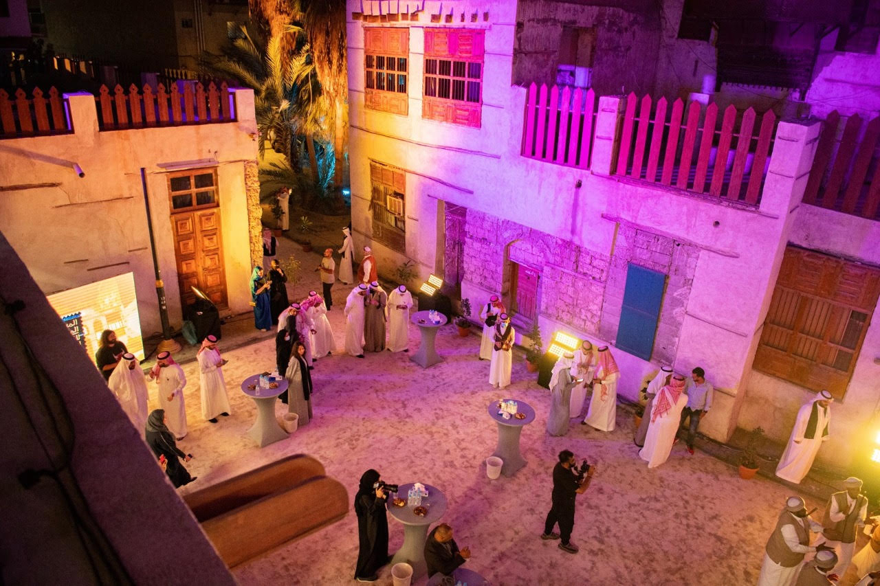 "المعهد الملكي للفنون التقليدية" يدشن فرعه في جدة .. ويطلق برنامج دبلوم فنون البناء