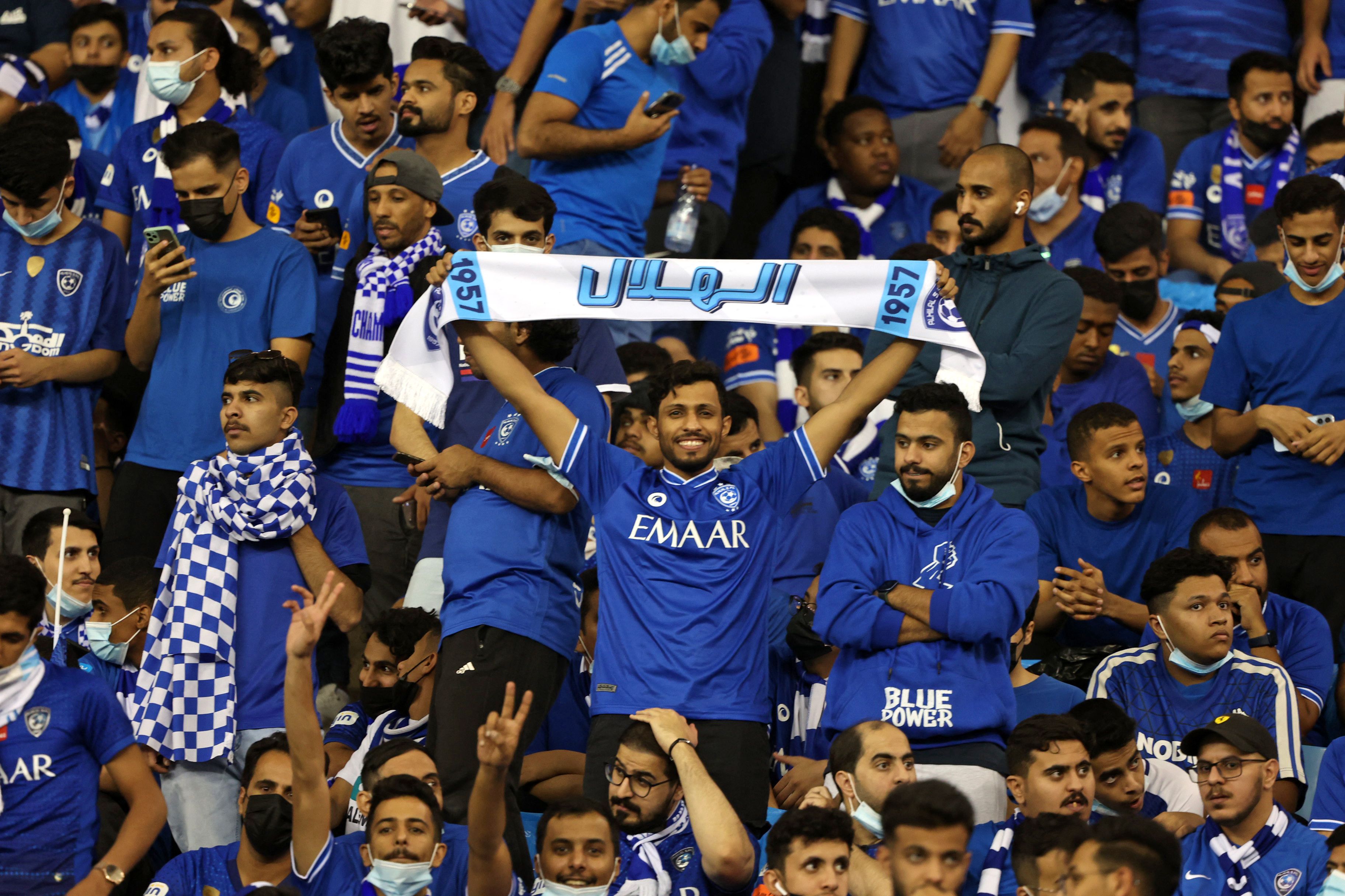 الهلال يهزم بوهانج بثنائية ويتوج بطلا لآسيا 