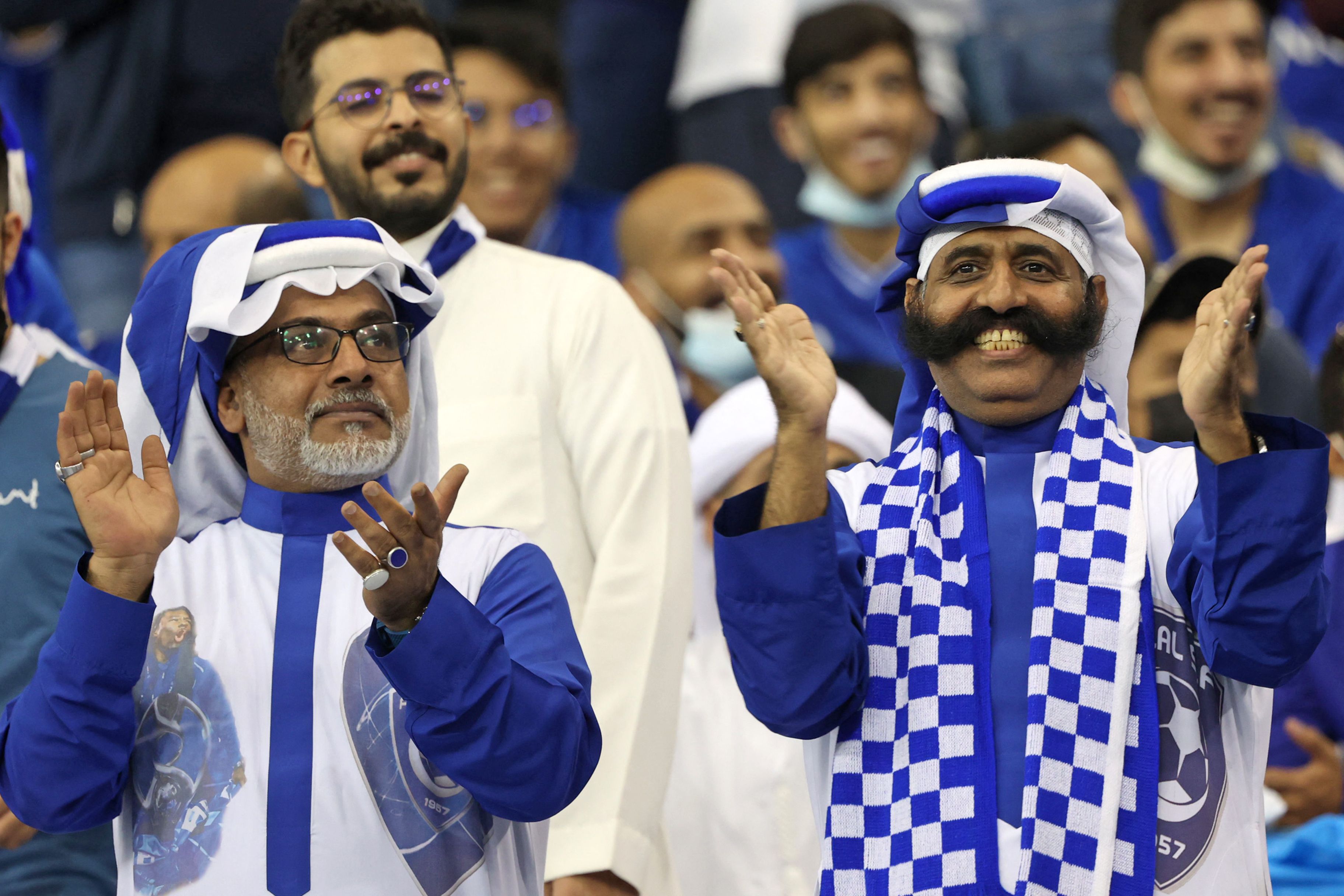 الهلال يهزم بوهانج بثنائية ويتوج بطلا لآسيا 