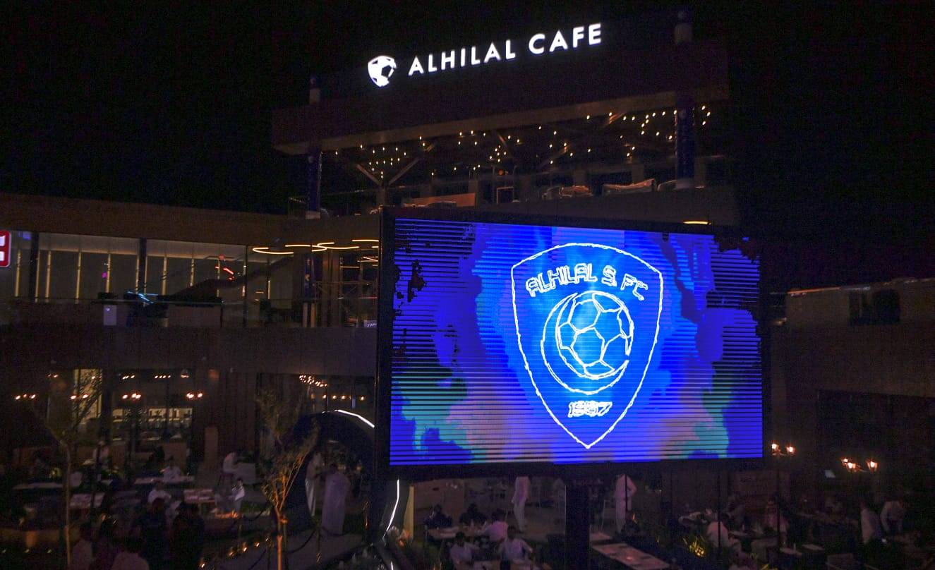 كوفي الهلال في البوليفارد. تصوير: بشير صالح ـ "الاقتصادية"