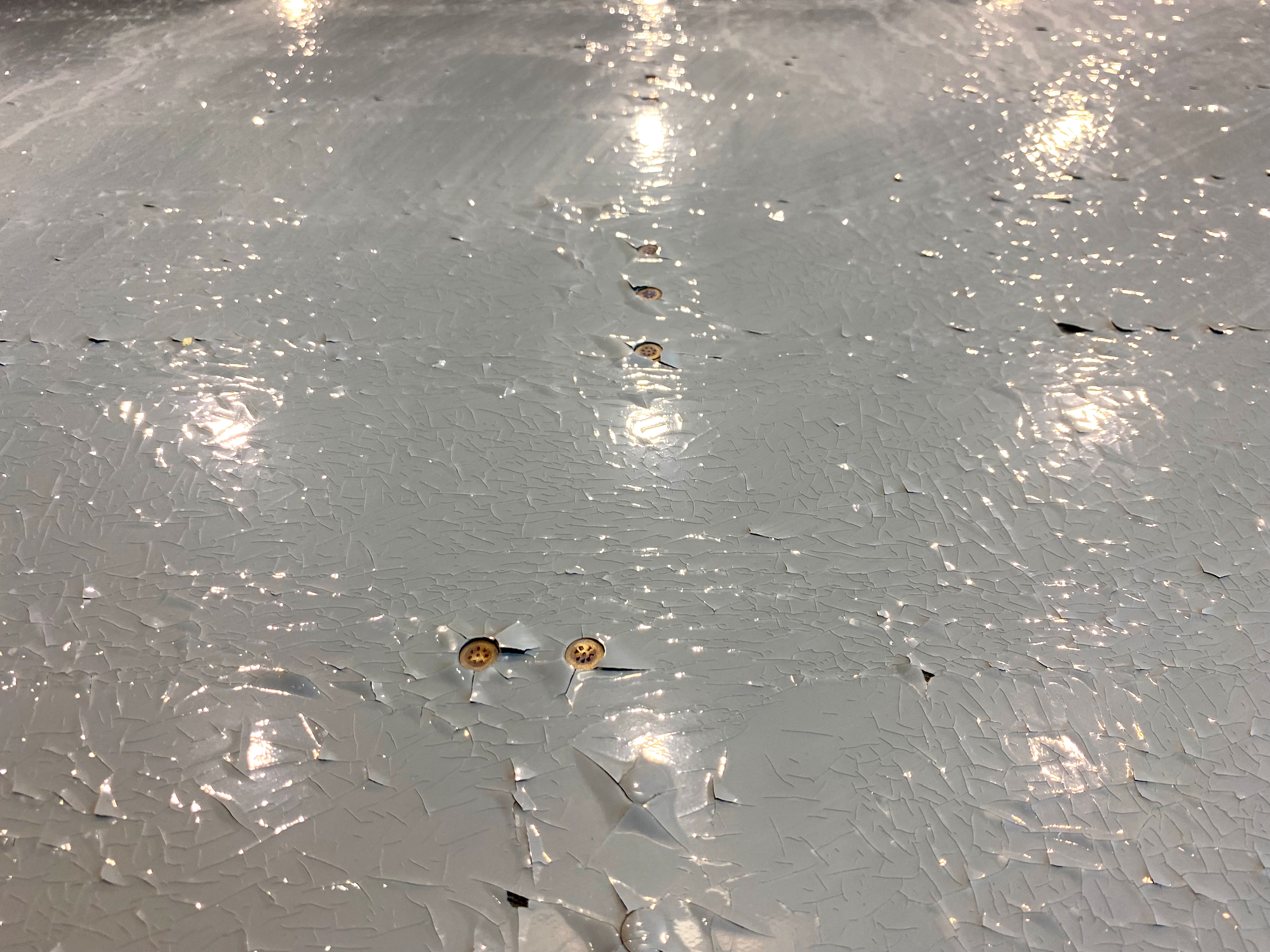 رئيس الخطوط القطرية: على إيرباص الاعتراف بمشكلة عيوب الطلاء