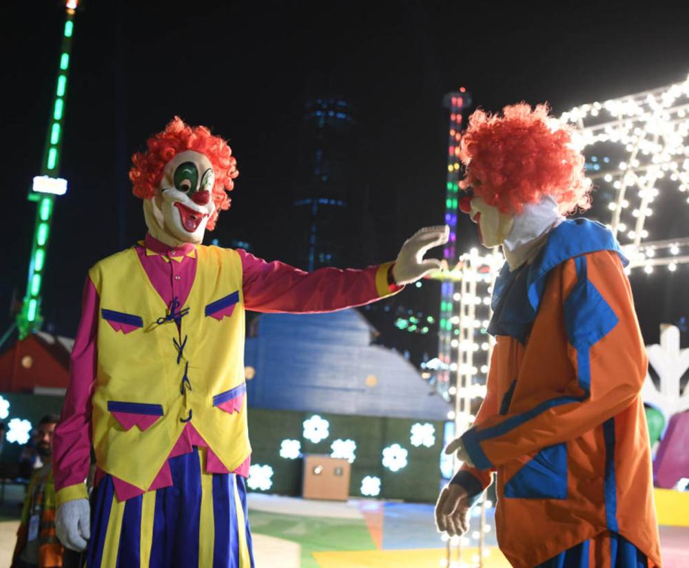 انخفاض الأسهم الأوروبية مع إخفاق اتفاق تحفيز قياسي في منع القلق بشأن كورونا