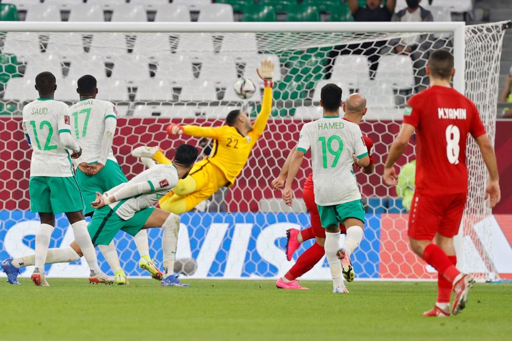 الكرة الفلسطينية تعانق شباك البواردي. "الفرنسية"