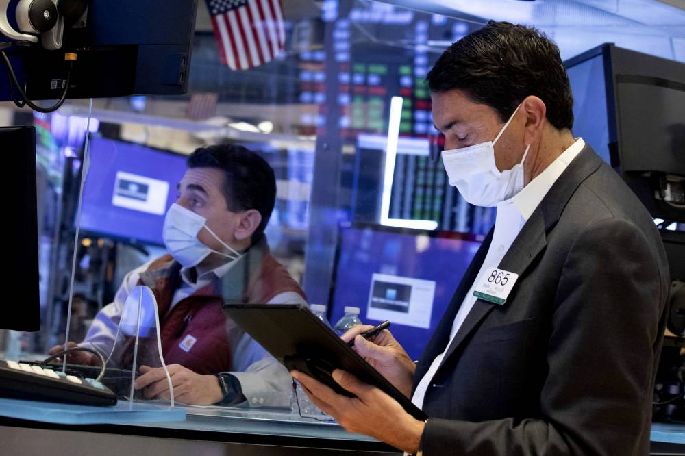 تحاول الشركات جذب المنتسبين للعمل من خلال التوسع خارج نطاق مدينة نيويورك.