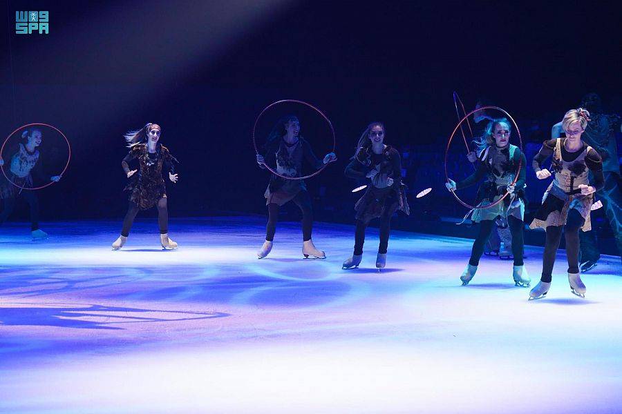 الفريق يتكون من عدة متزلجين أوروبيين وعالميين.