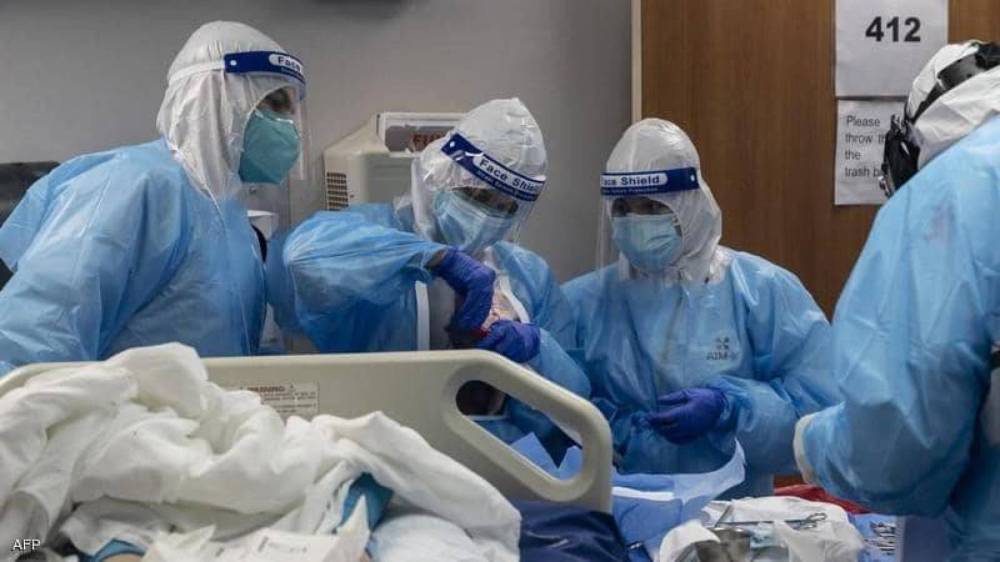 يعاني بعض مرضى كوفيد - 19 تبعاته على المدى الطويل حتى بعد الشفاء منه.