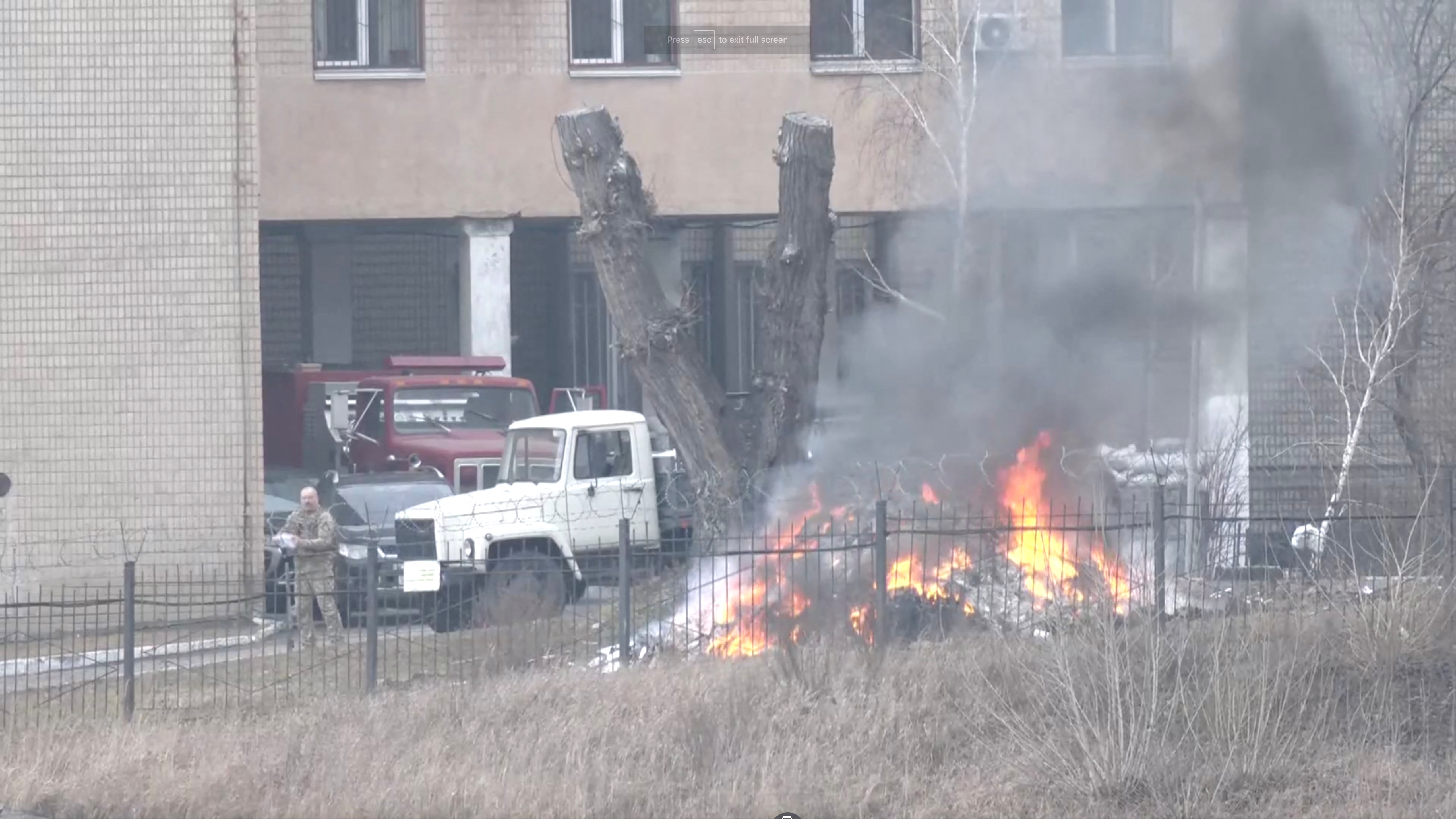 Разбомбили украинцев. Минобороны Украины здание в Киеве.